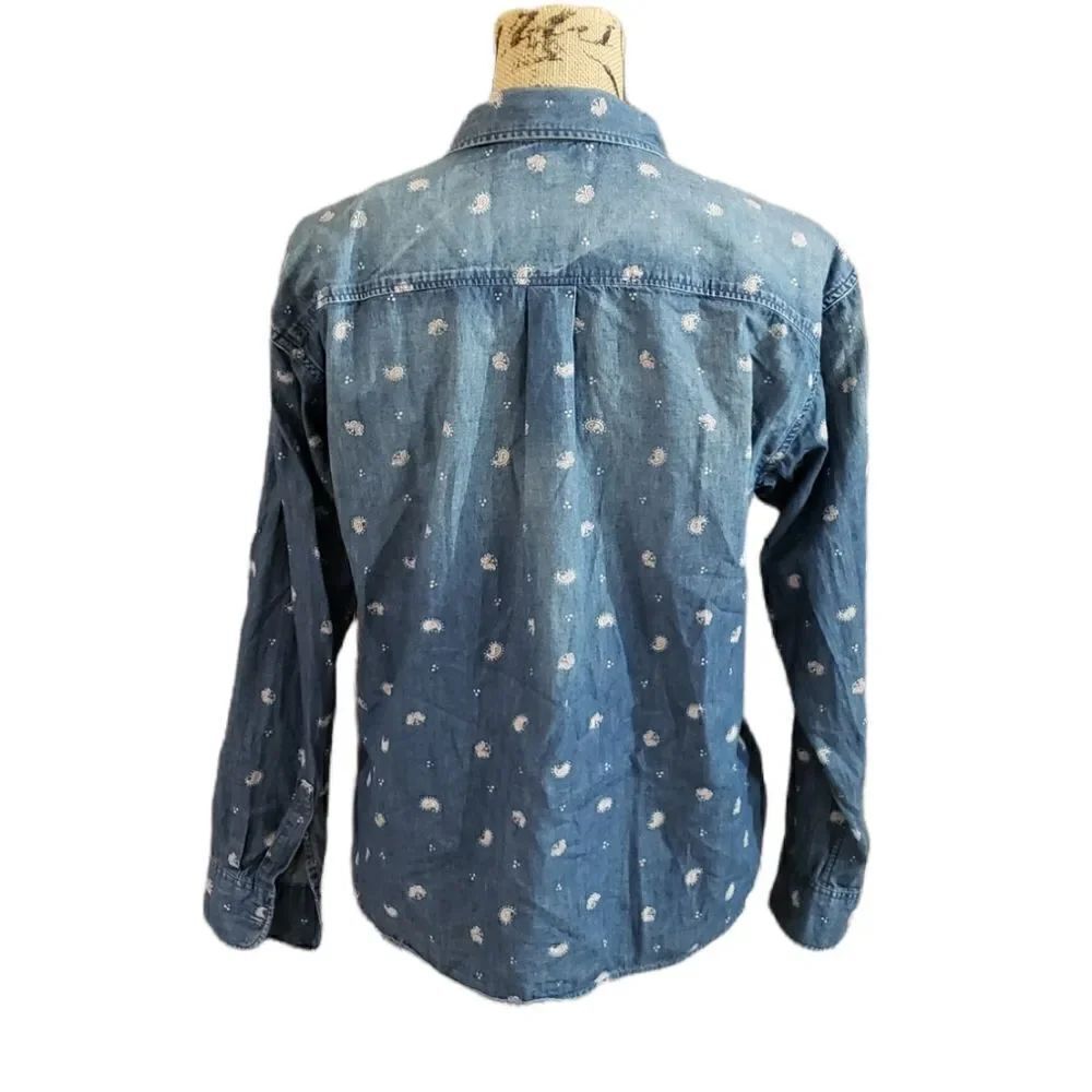 3 for $25 UNIQLO Button Down Front - Picture 3 of 13